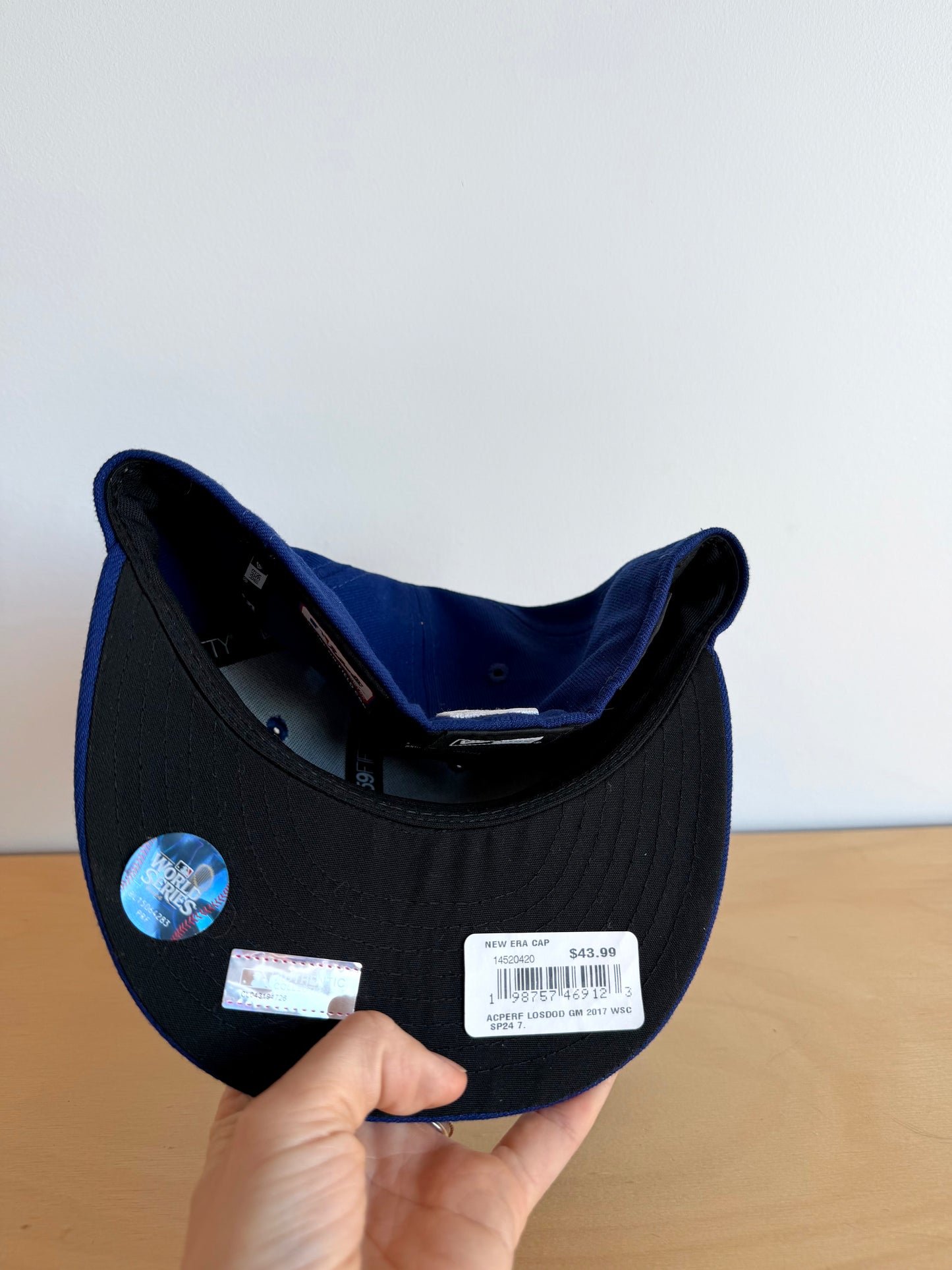 LA Dodgers World Series New Era Cap / Size 7 (55.8cm)