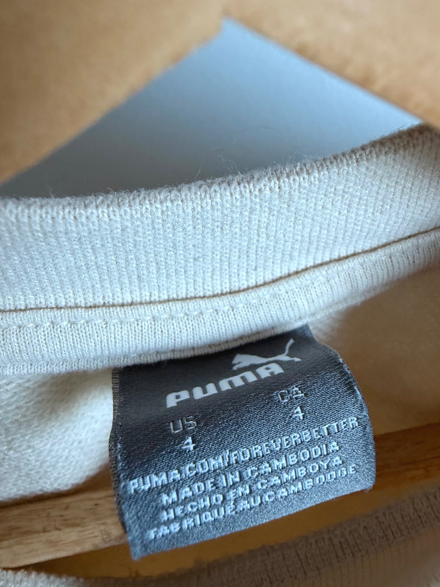 Puma Cream Sweater / 4T