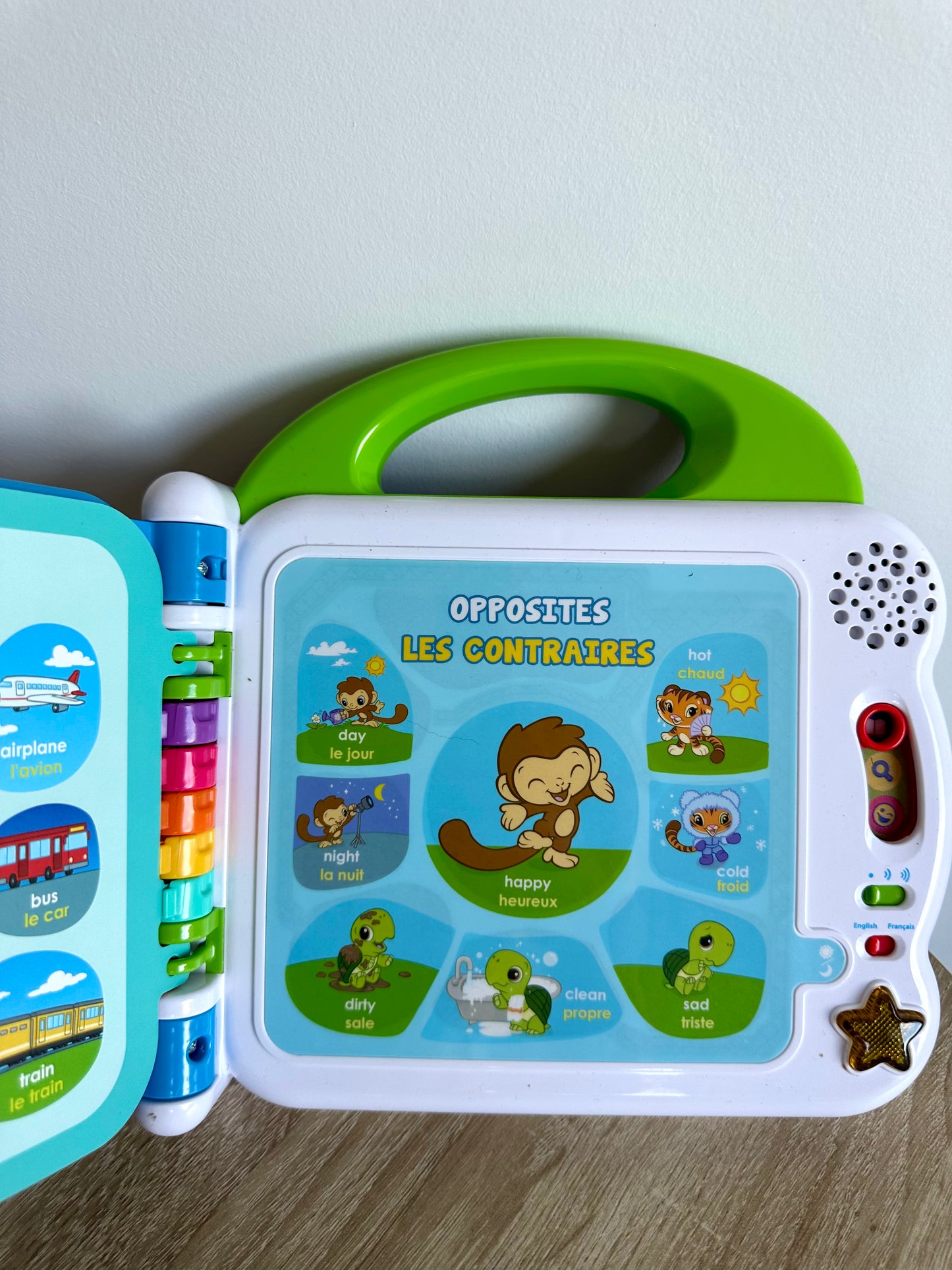 Learning 100 Words- English & French (No Shipping)