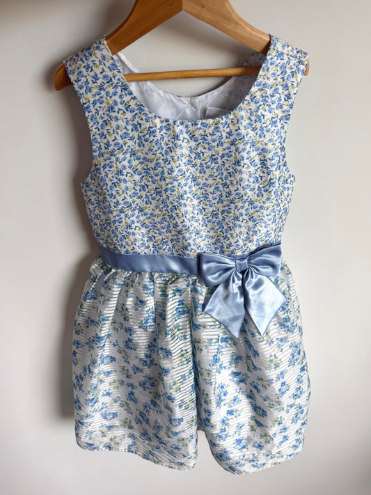 Formal Periwinkle Floral Dress / 8 years