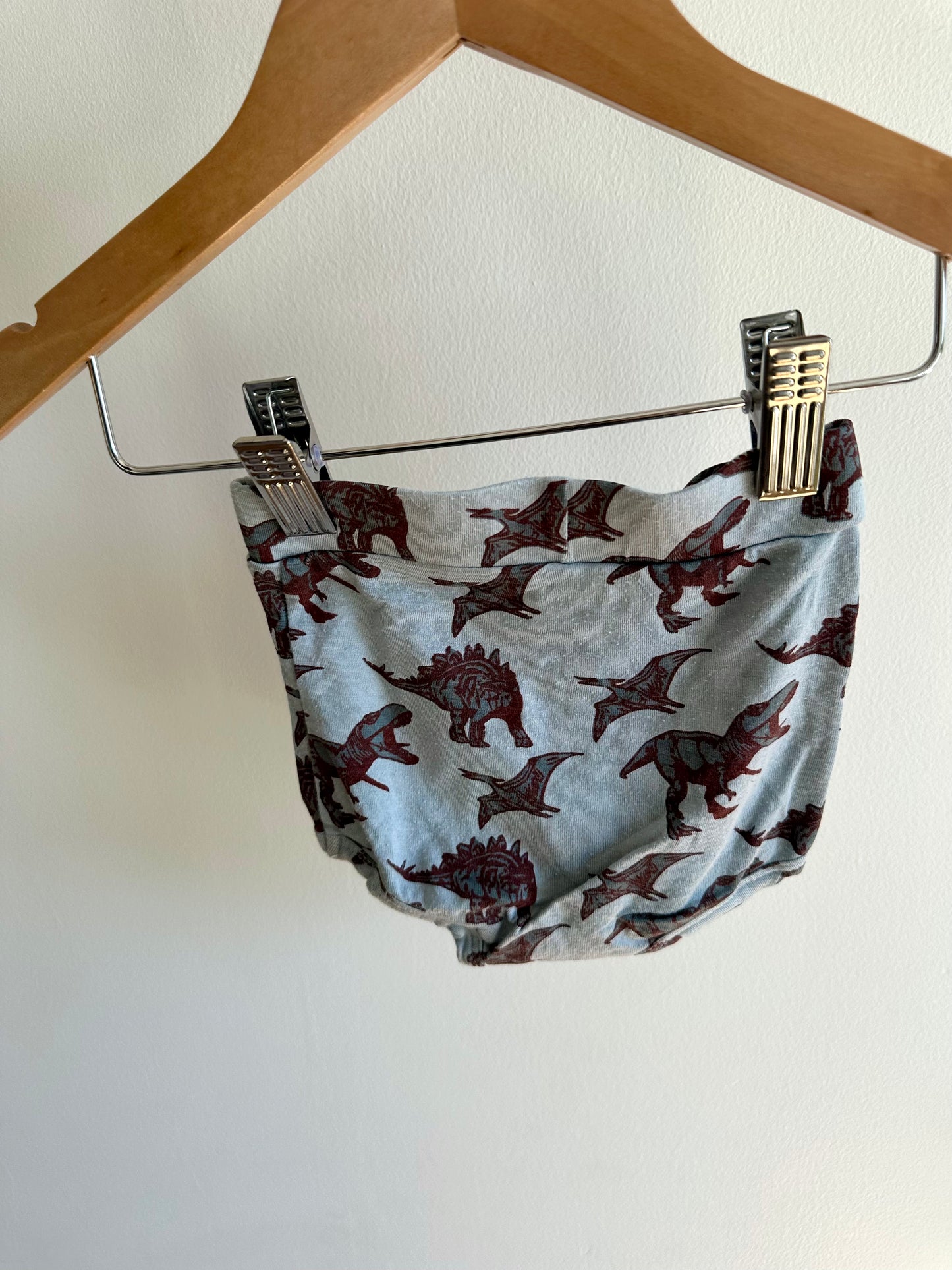 Kate Quinn Bamboo Dino Shorties / 3-6m
