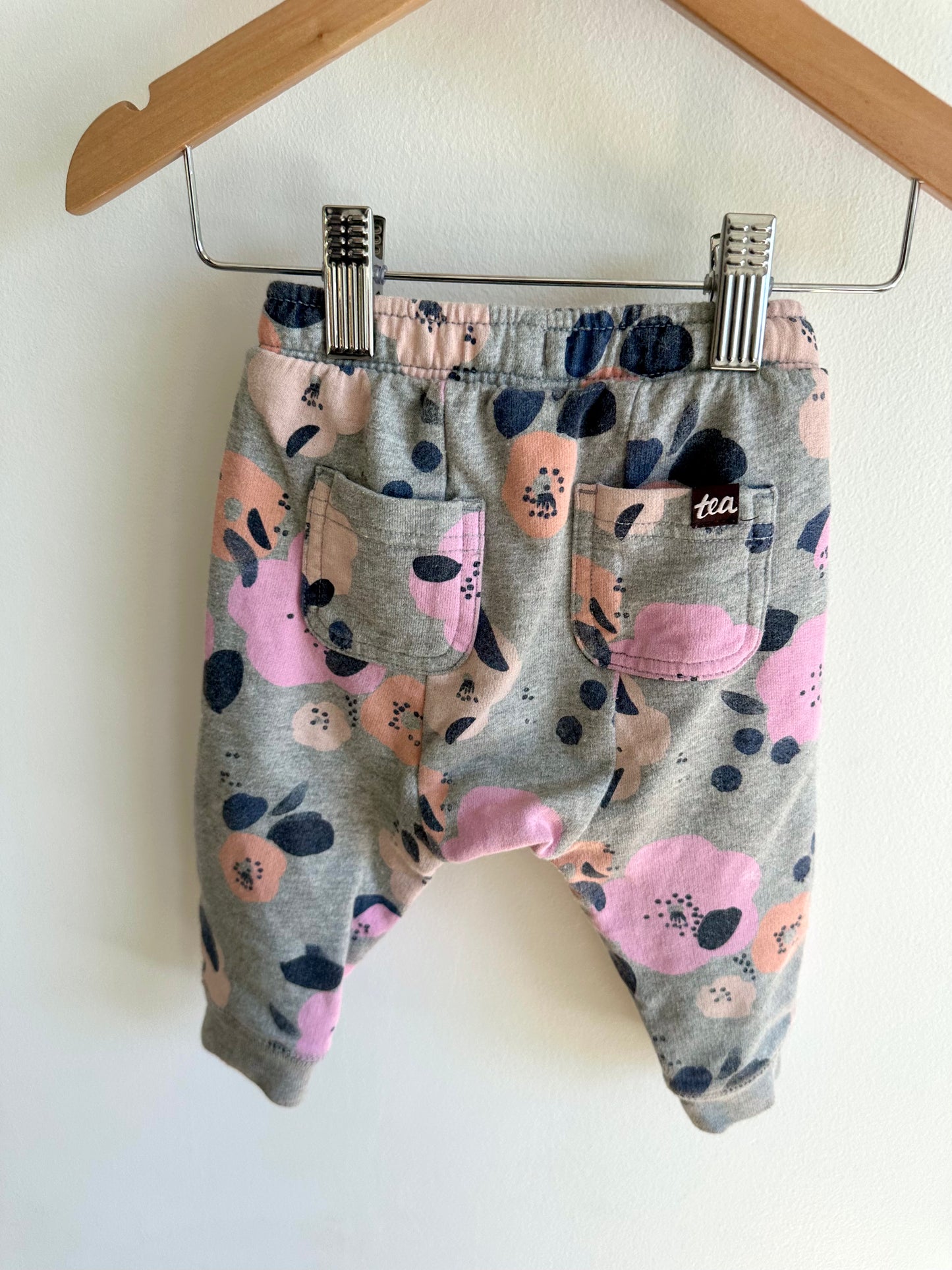 Tea Collection Floral Joggers / 3-6m