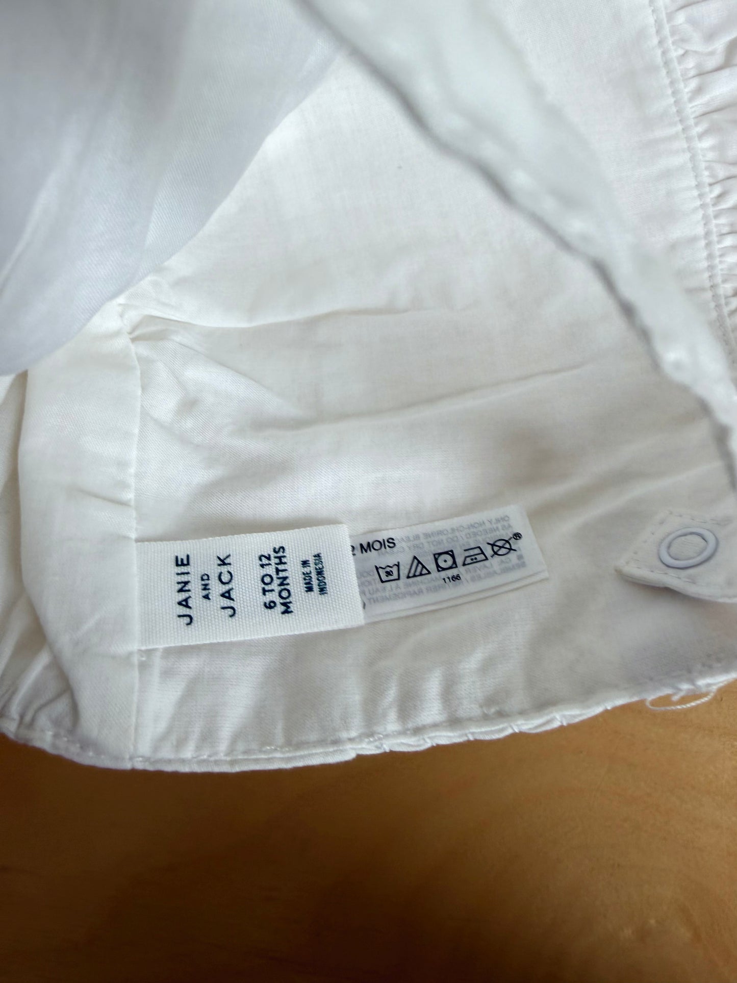 Janie and Jack White Bonnet / 6-12m