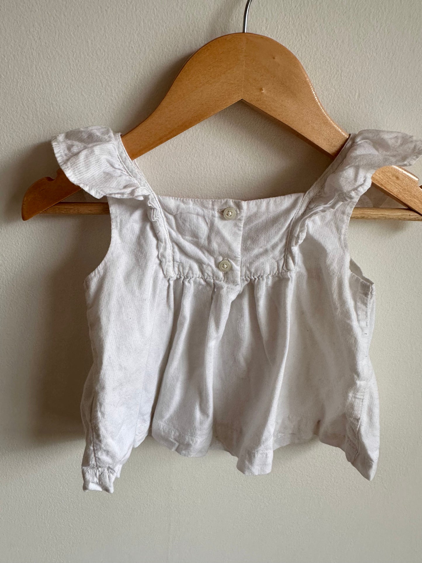 White Color Stripes Top / 12-18m