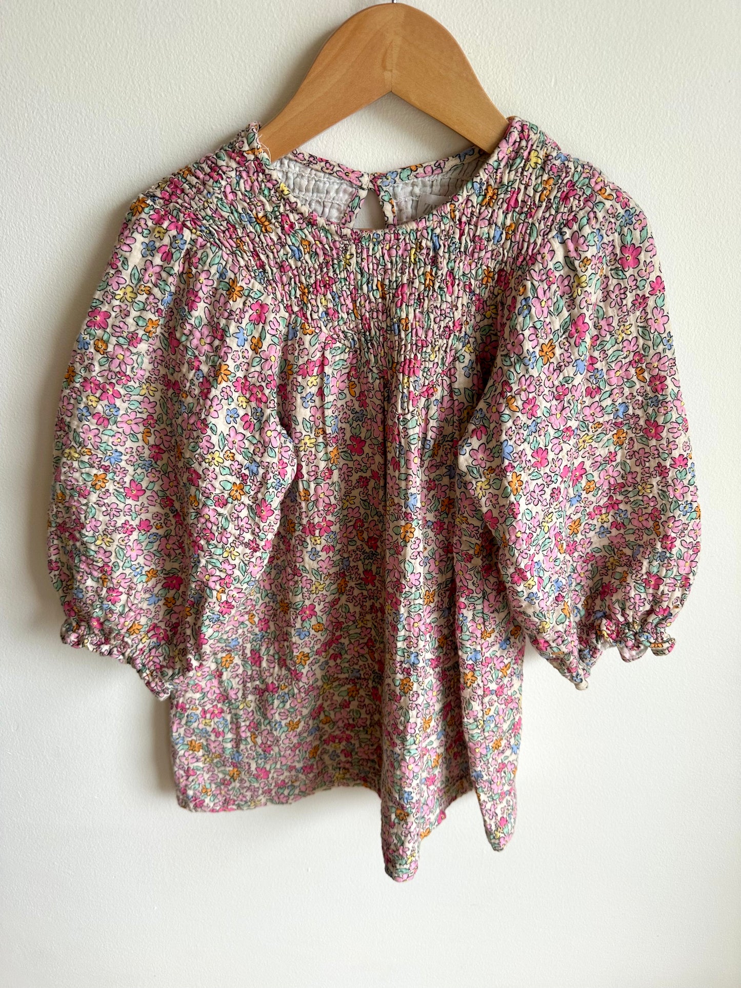 Zara Floral Billowy Sleeve Dress / 4-5 years