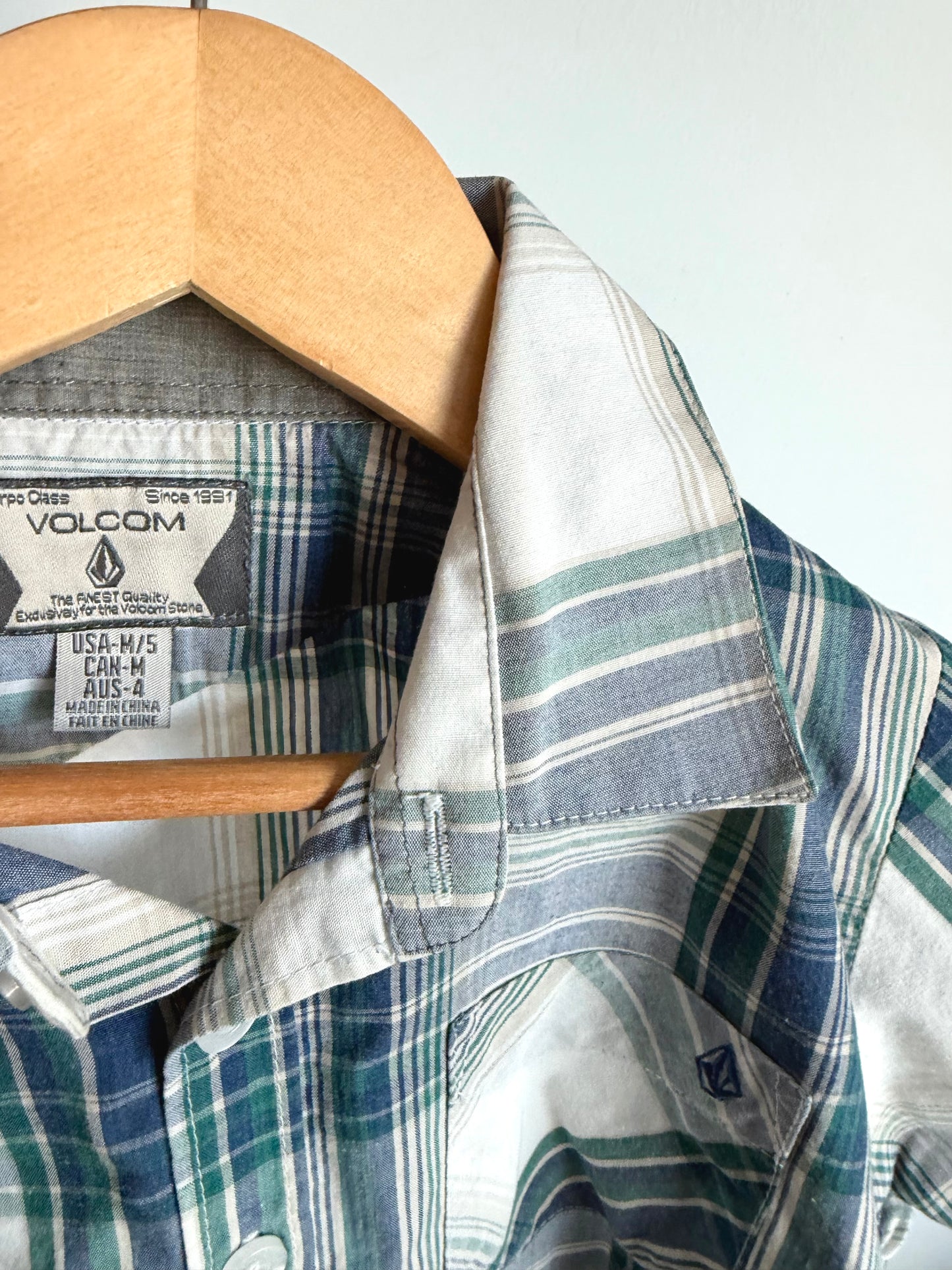 Volcom Plaid Collared T-Shirt (PLAY) / 5 years