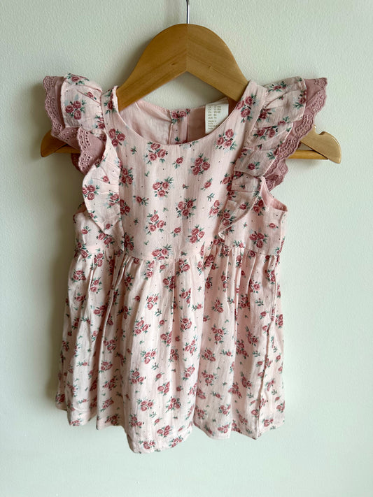 H&M Floral Dress with Sleeve Details / 12-18m