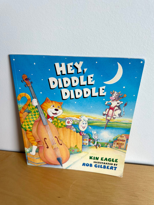 Hey Diddle Diddle Book / 0-4 years (No Shipping)