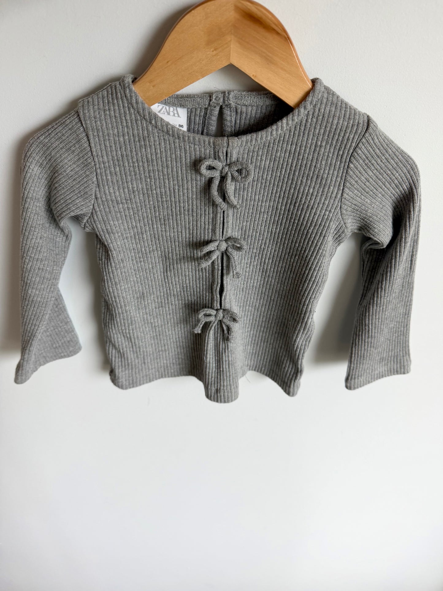Grey Bow Ribbed Top (PLAY) / 18m