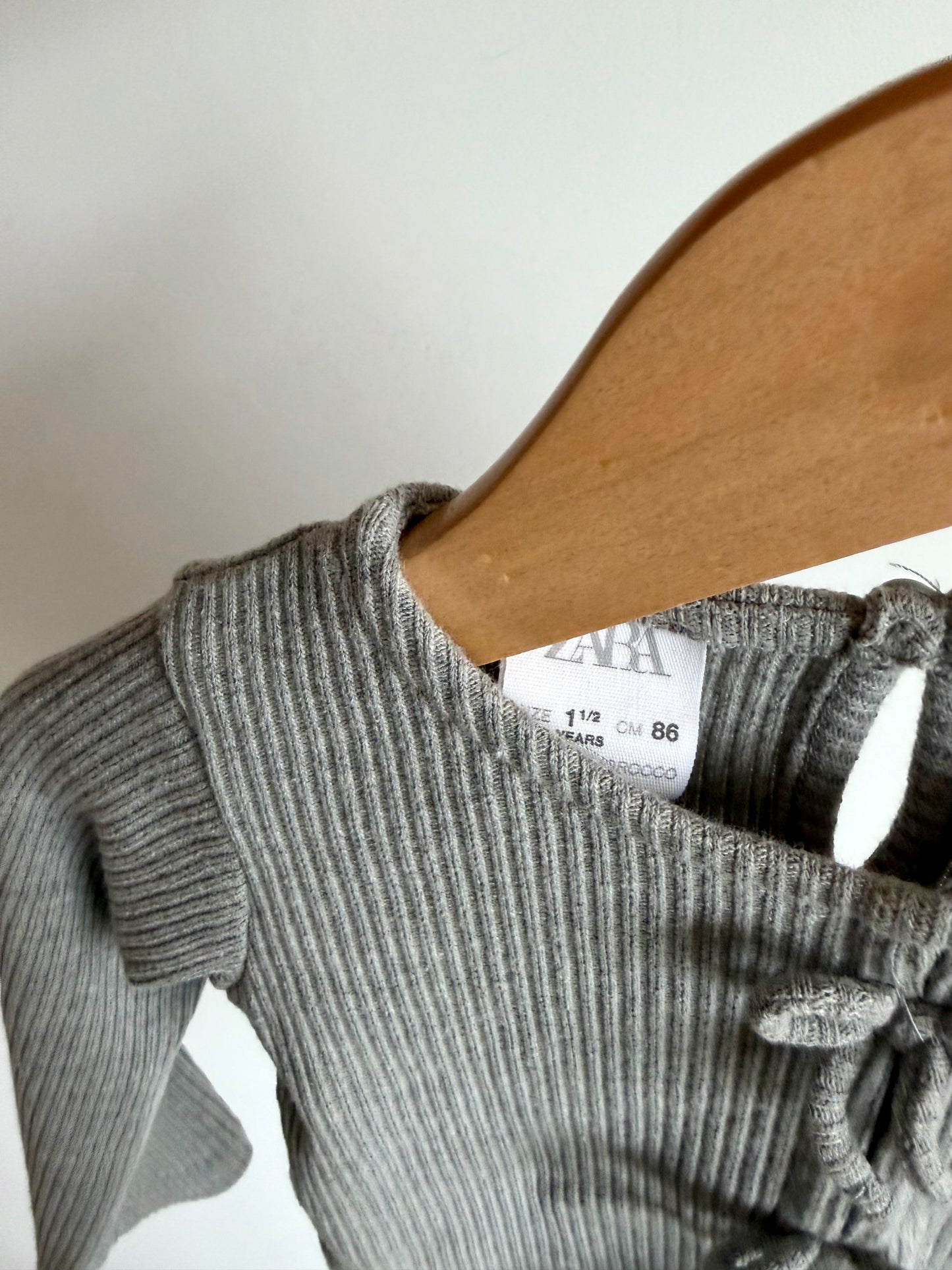 Grey Bow Ribbed Top (PLAY) / 18m