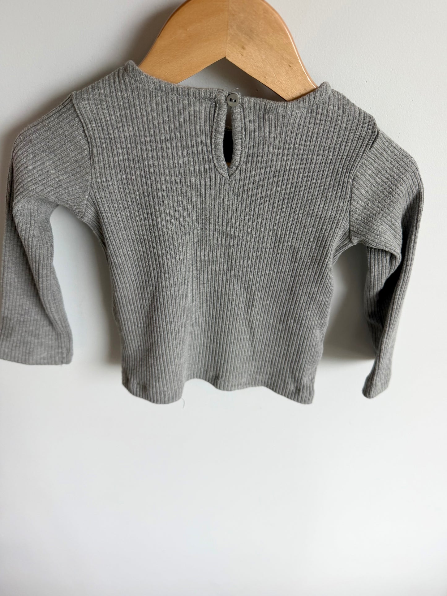 Grey Bow Ribbed Top (PLAY) / 18m