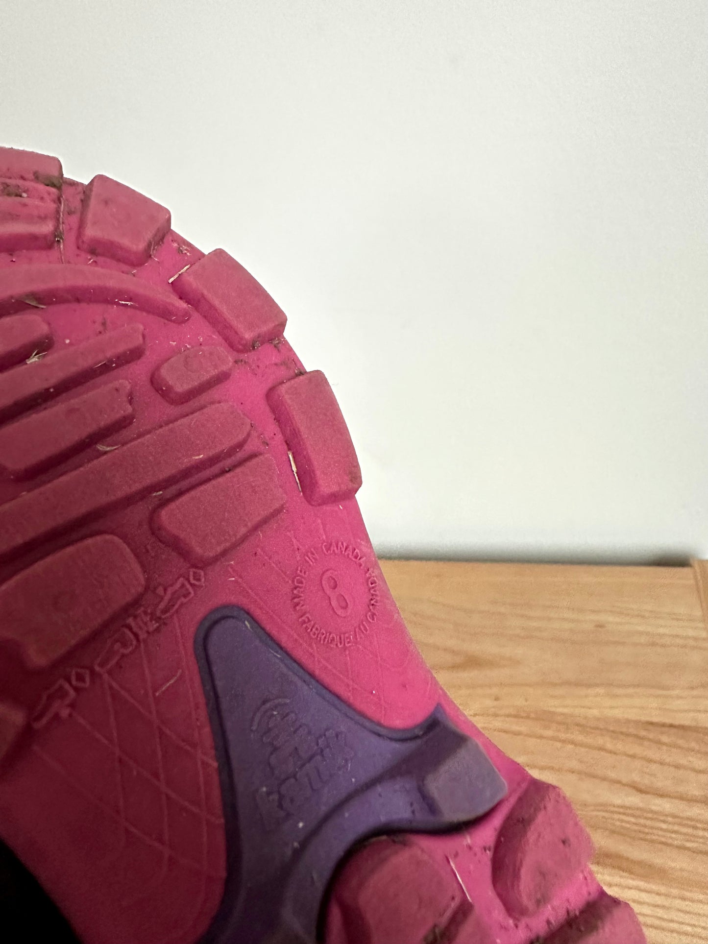 Kamik Purple Lined Boots / Size 8 Toddler