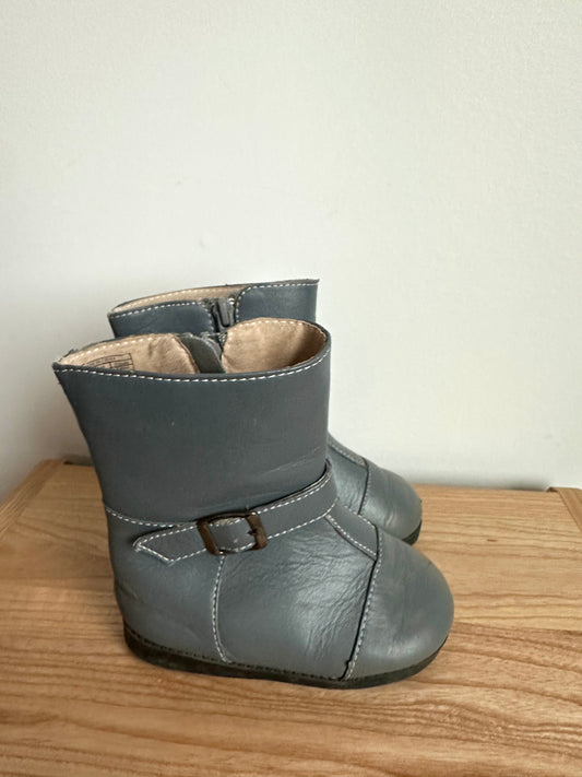 Slate Boots (PLAY) / Size 8 Toddler