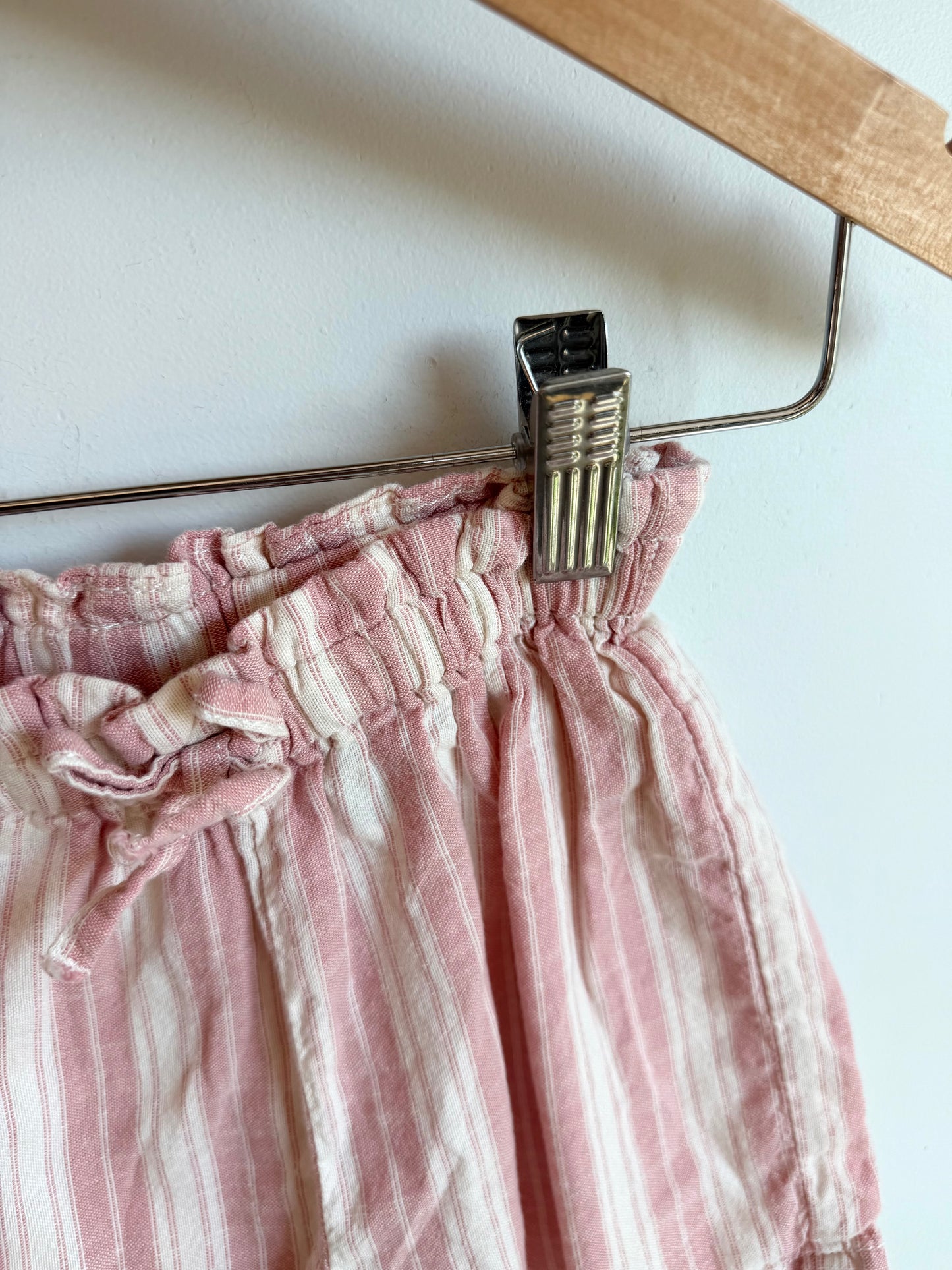 Pink Vertical Stripes Shorts / 12-18m