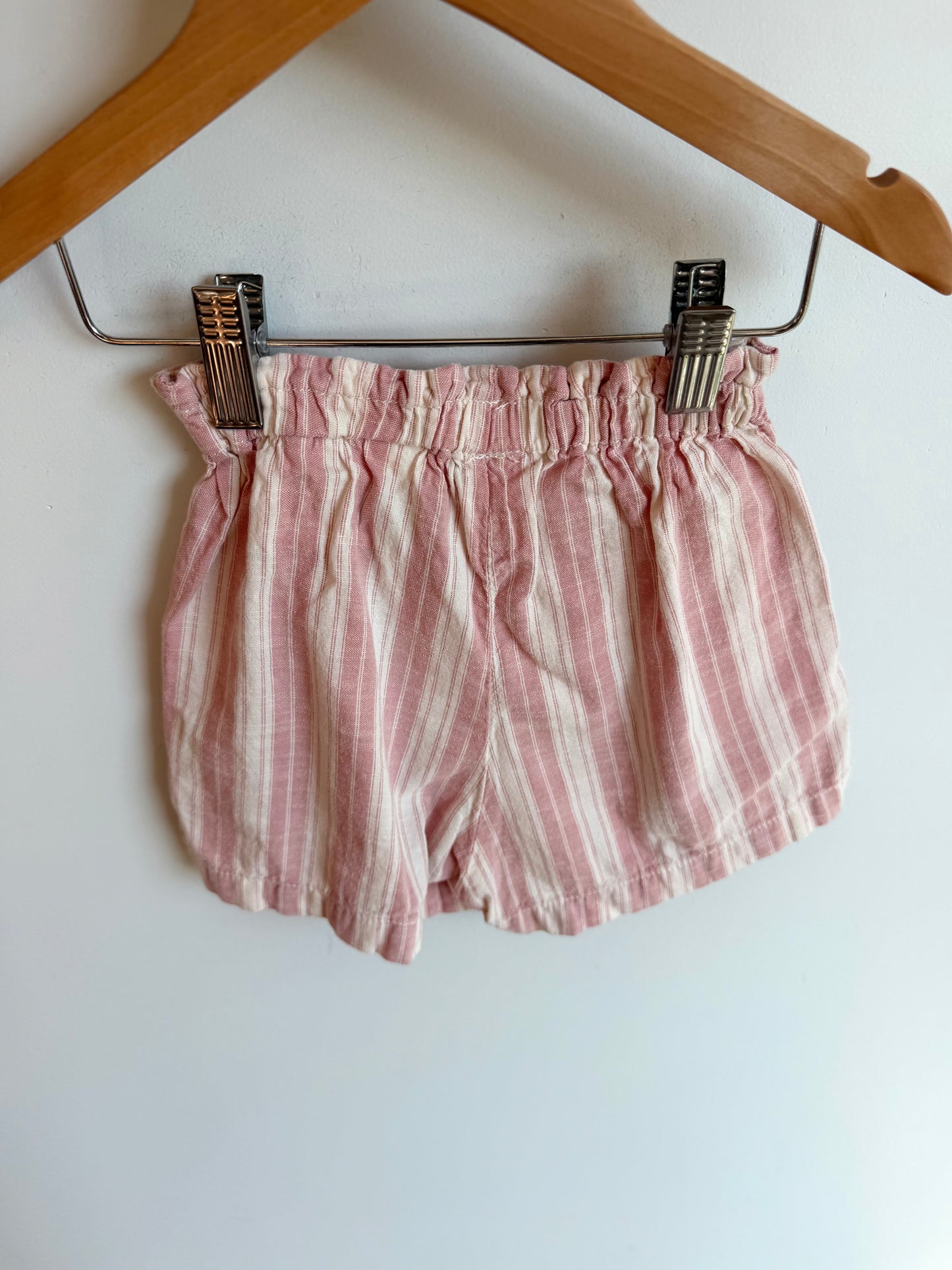 Pink Vertical Stripes Shorts / 12-18m