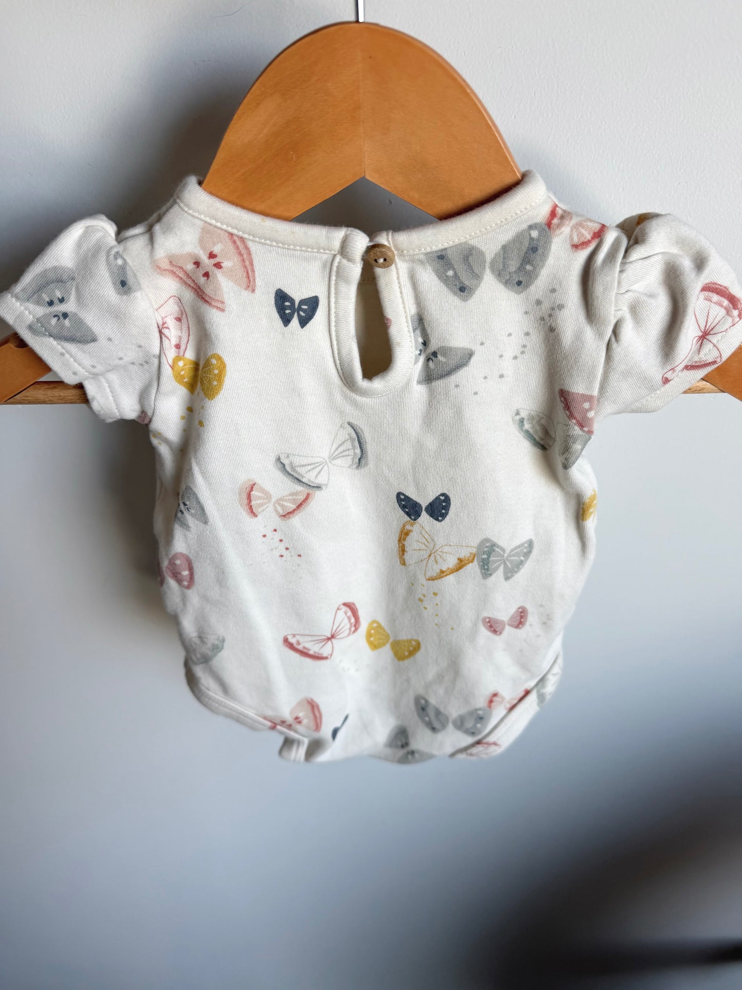 Pehr Butterfly Bodysuit (PLAY) / 3-6m