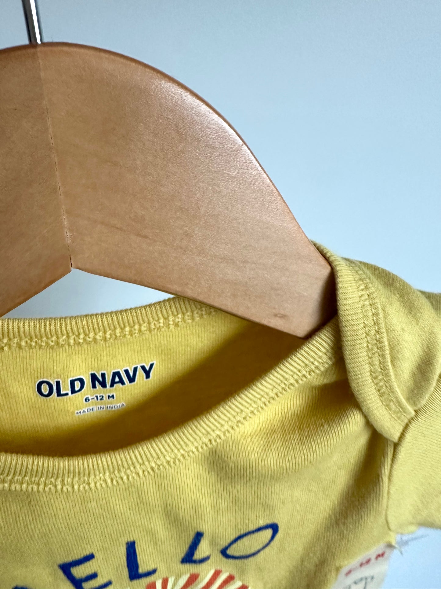 Hello Sunshine Bodysuit (With Tags) / 6-12m