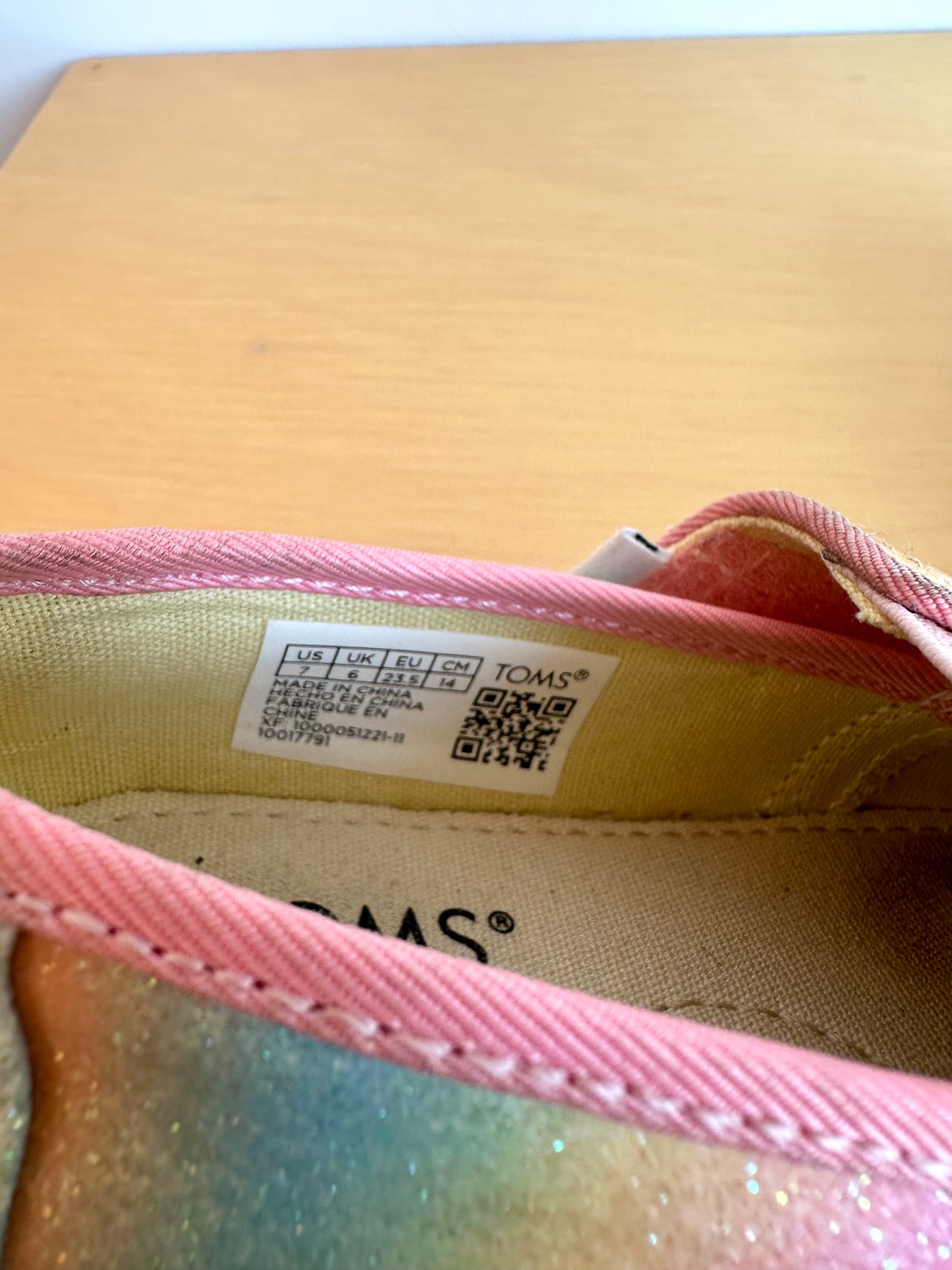 Toms Ombre Sparkly Shoes / Size 7 Toddler