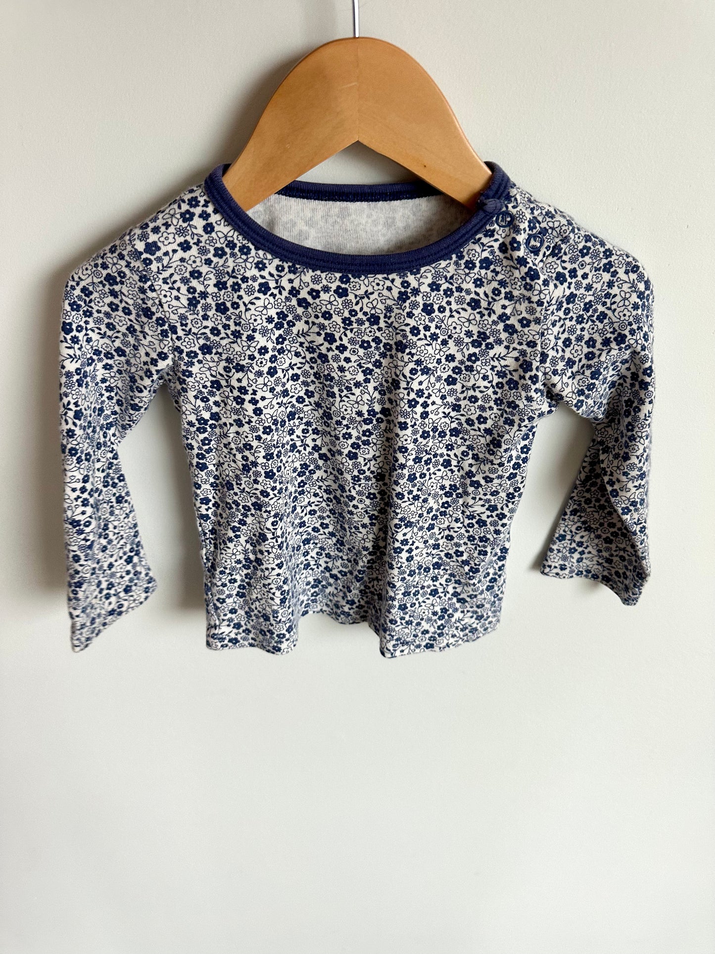 Flower Butterfly Navy Trim Top / 18-24m