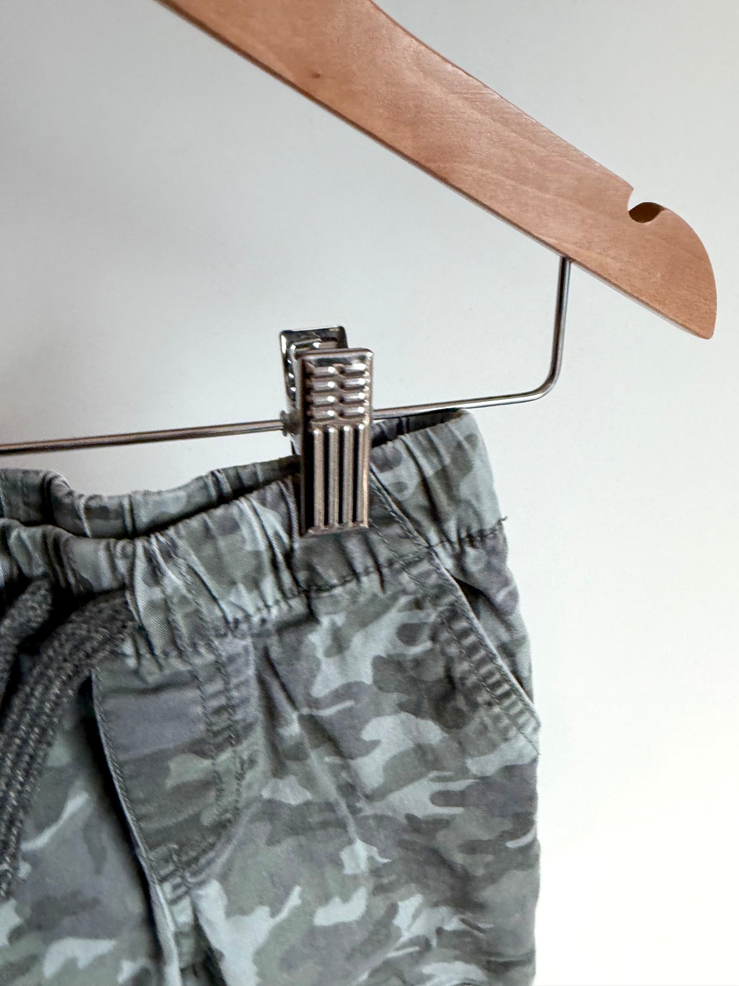 Tapered Camo Pants / 3T