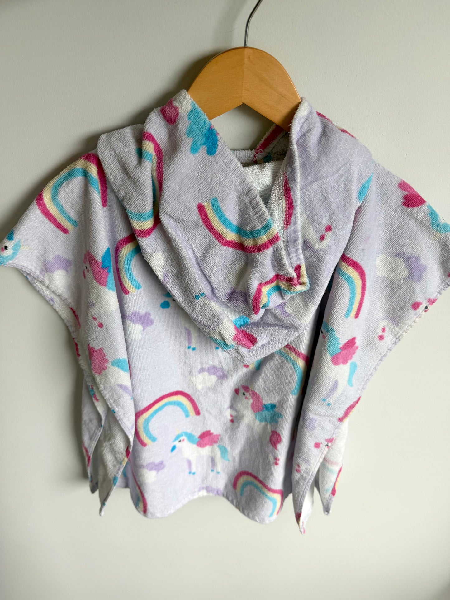 Unicorn Hood Towel / 12m to 3T? (No Shipping)