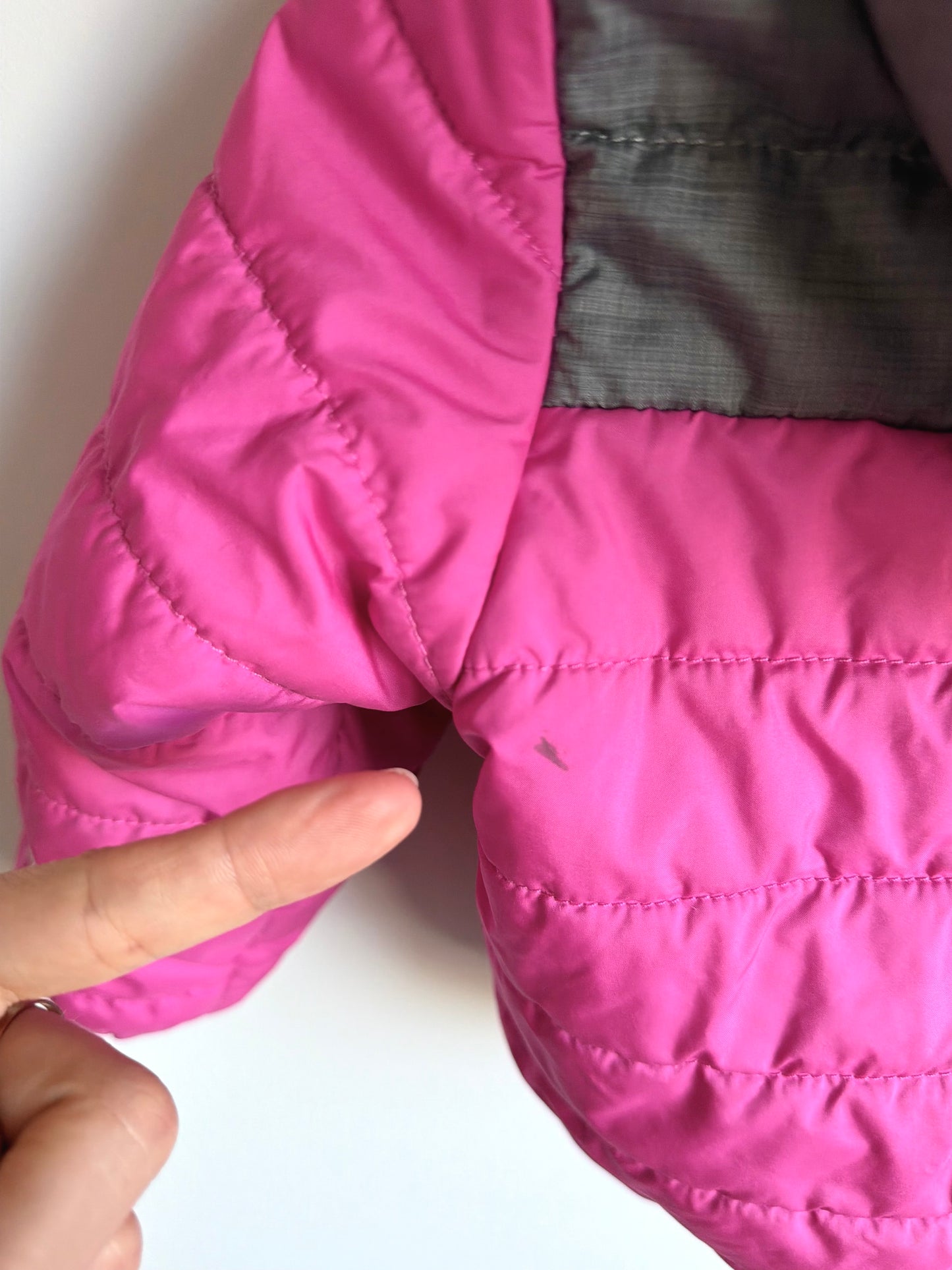 The North Face Fox and Pink Reversible Jacket / 6-12m?