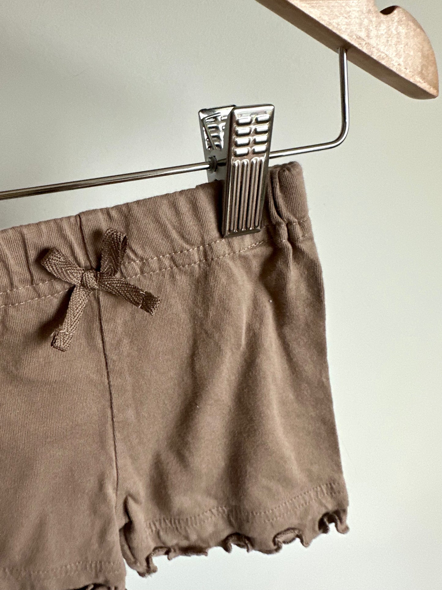 Brown Wavy Hem Shorts / 18-24m