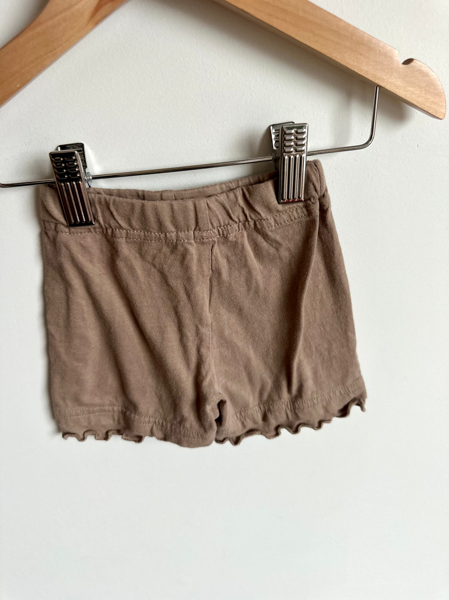 Brown Wavy Hem Shorts / 18-24m