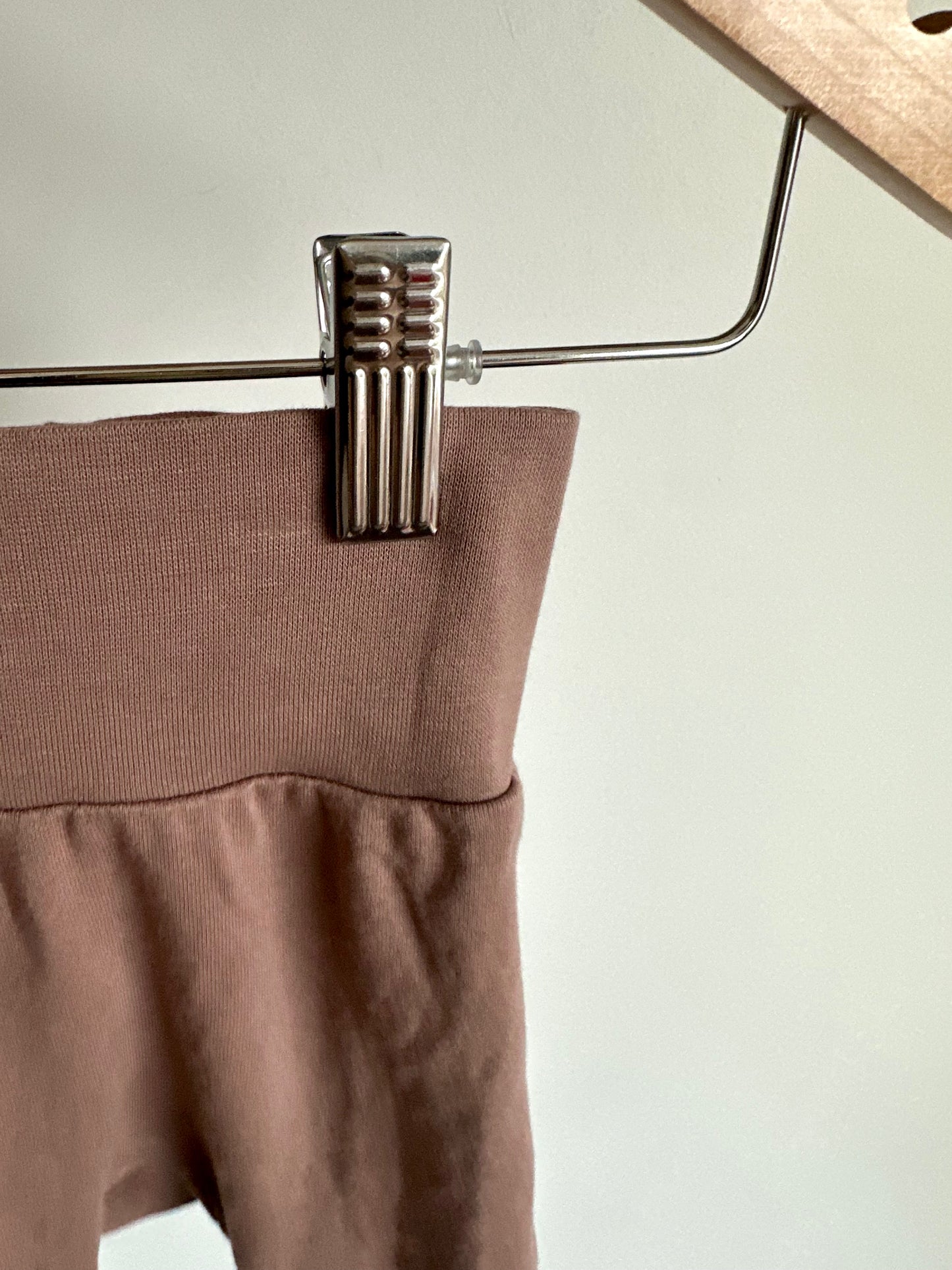 H&M Organic Brown Pants / 2-4m