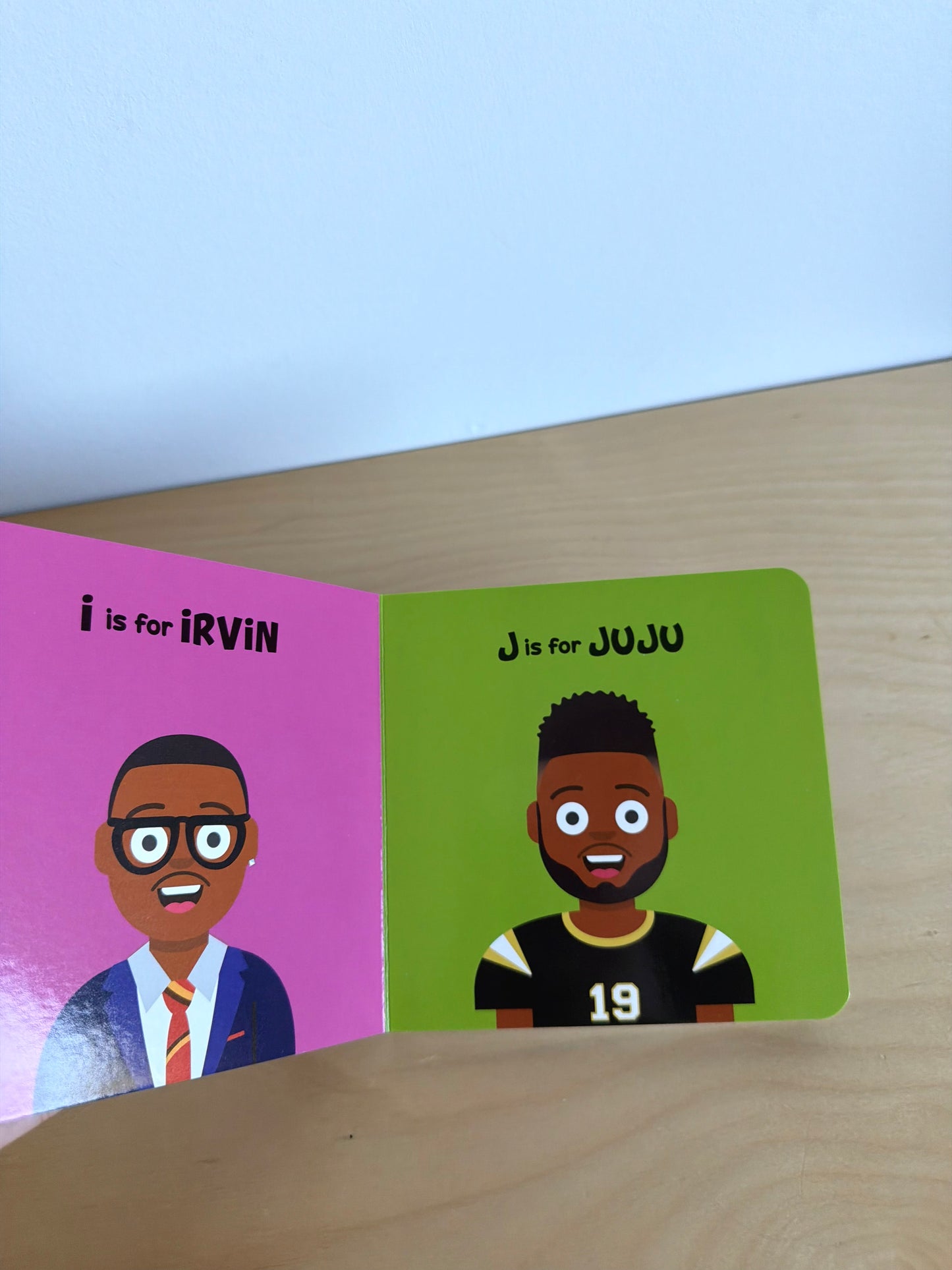 ABC's of Football Book / 0-2 years