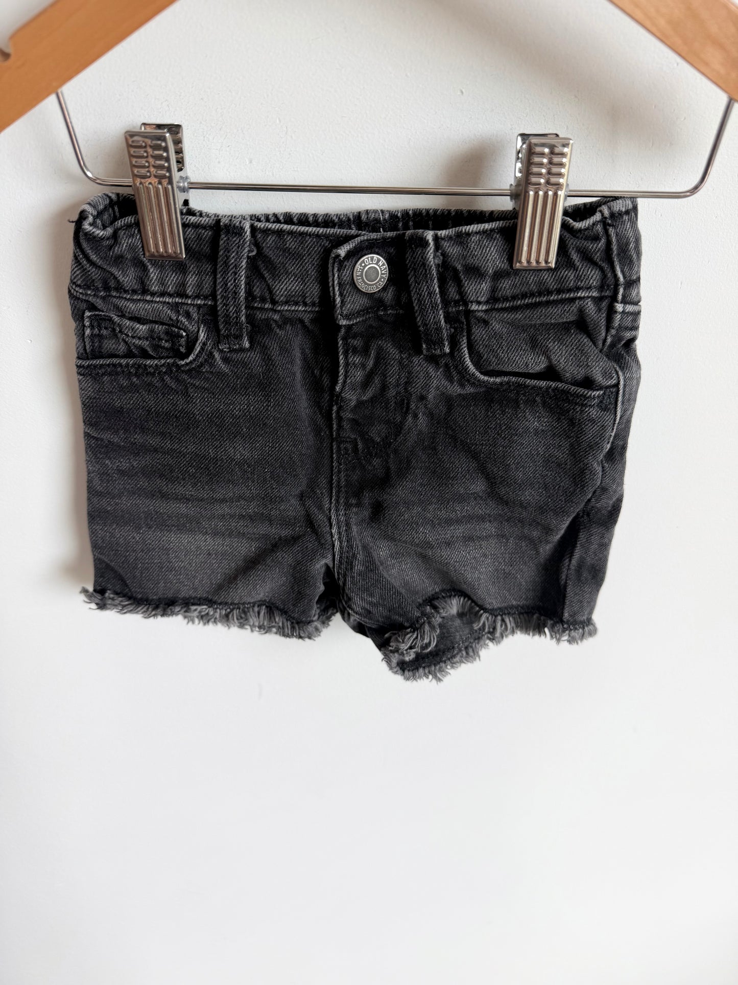 Dark Denim Shorts / 2T