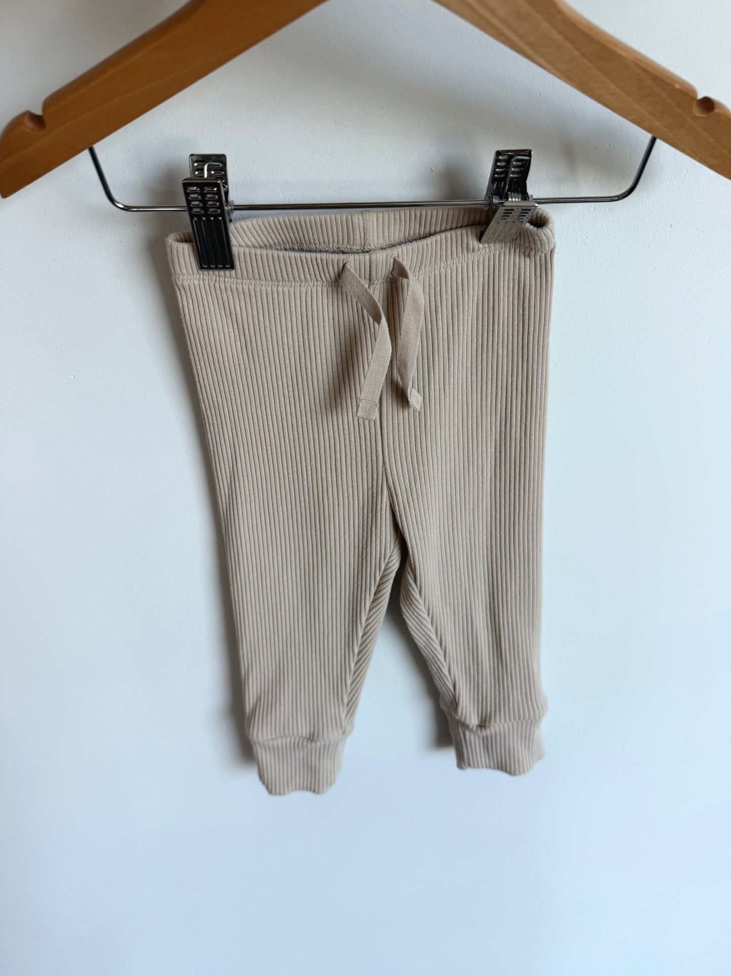 Gap Tan Ribbed Pants / 6-12m