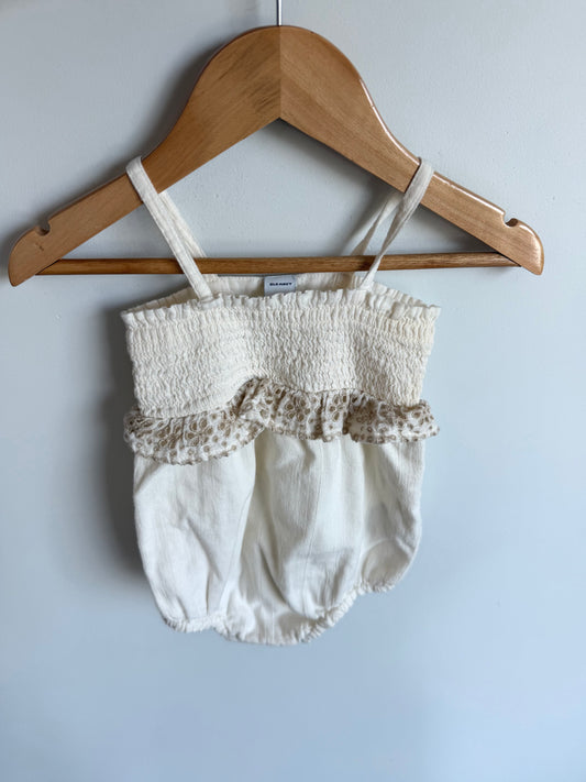 Cream Eyelet Ruffle Bubble Romper / 6-12m