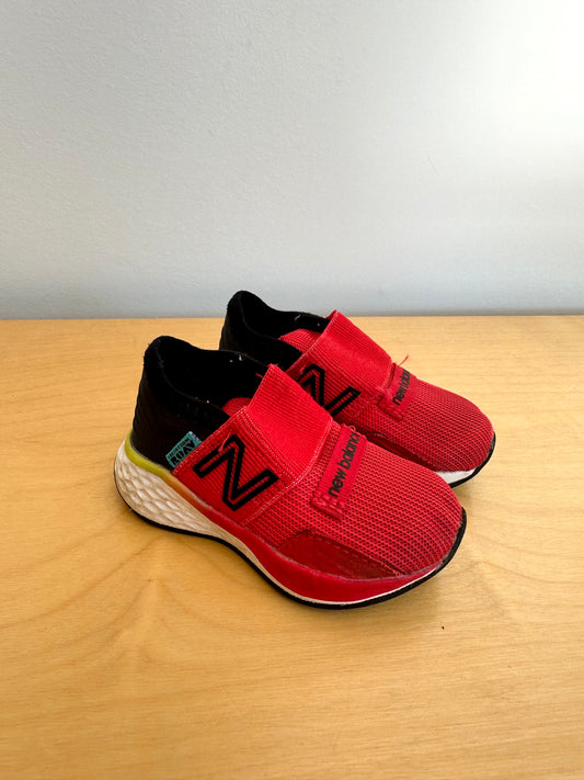 New Balance Red Fresh Foam Runners / Size 4 Toddler