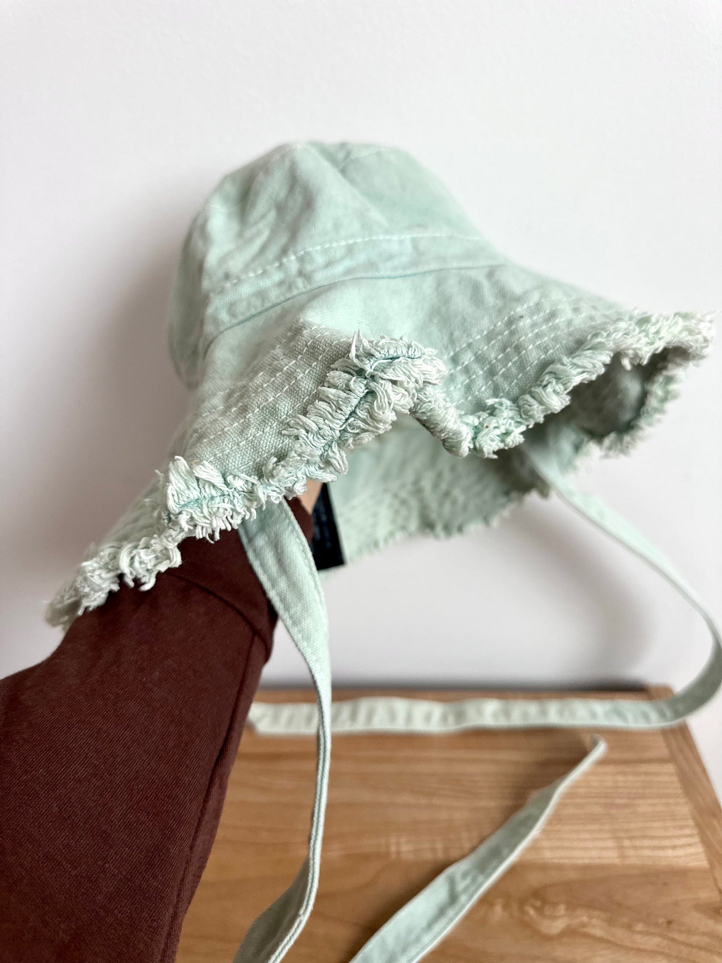 Mint Strap Sun Hat / 4-5T?