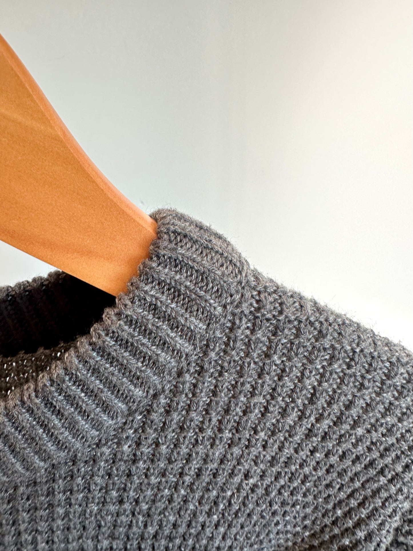 H&M Grey Knit Pocket Long Sleeve / 8-10 years
