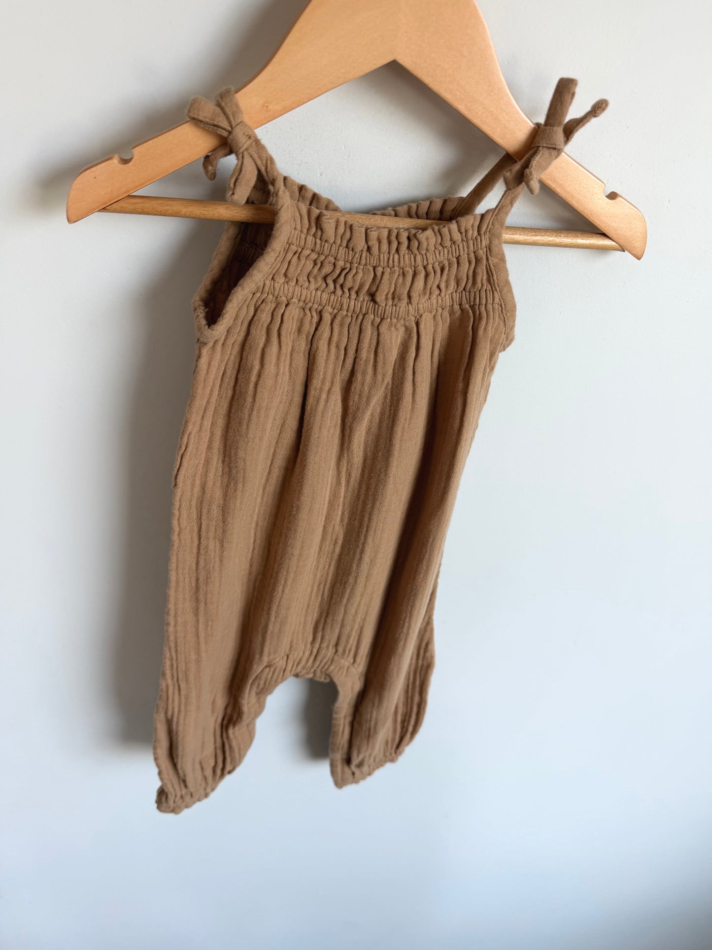 Camel Smocked Jumpsuit / 6-12m