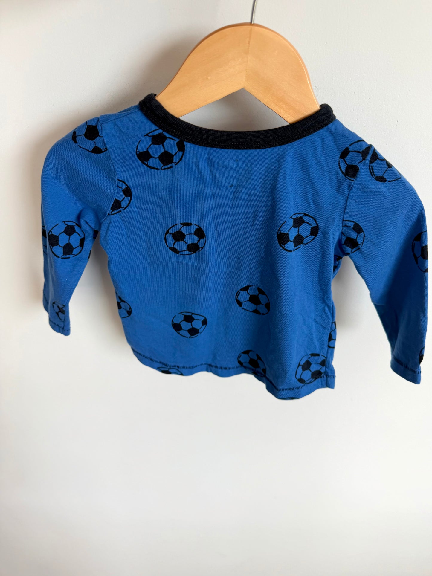 Soccer Ball Top / 6-12m