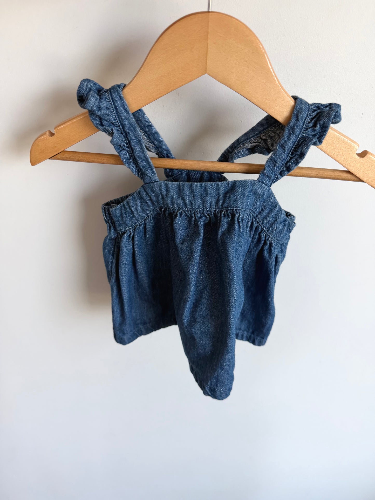Chambray Ruffle Strap Top  / 6-12m