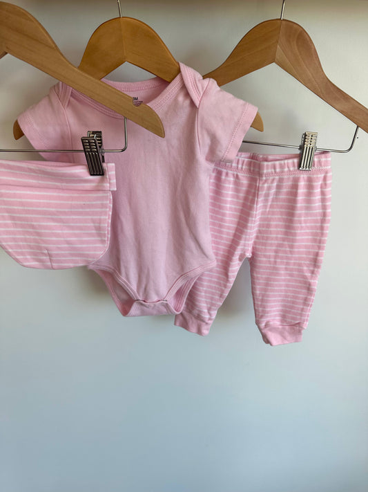 Pink Bodysuit, Striped Pants + Beanie Set / 6m