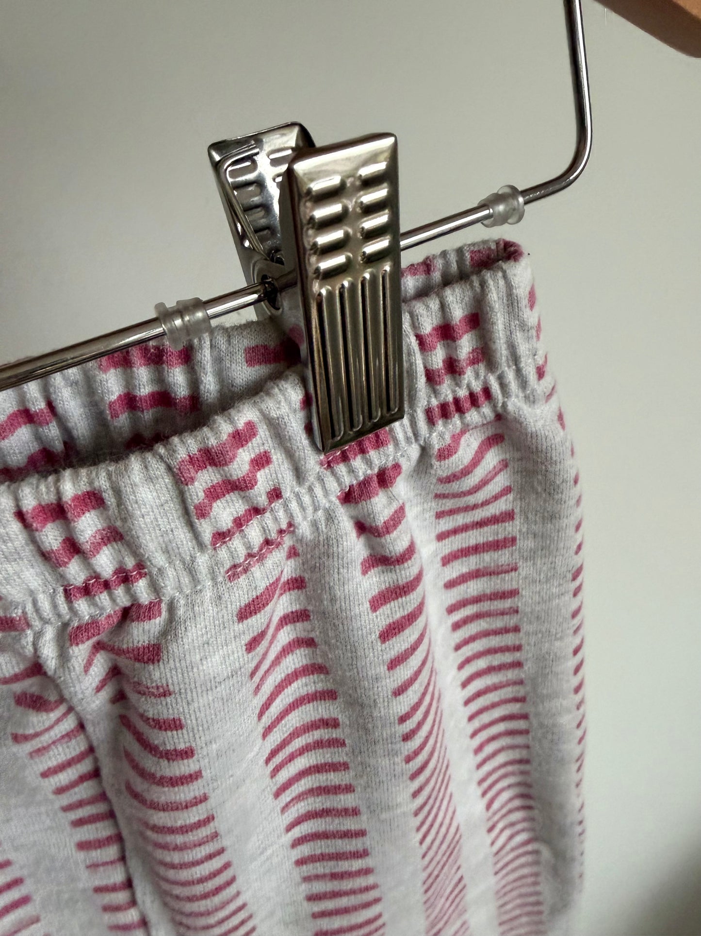 Pink Vertical Lines Pants / 18m