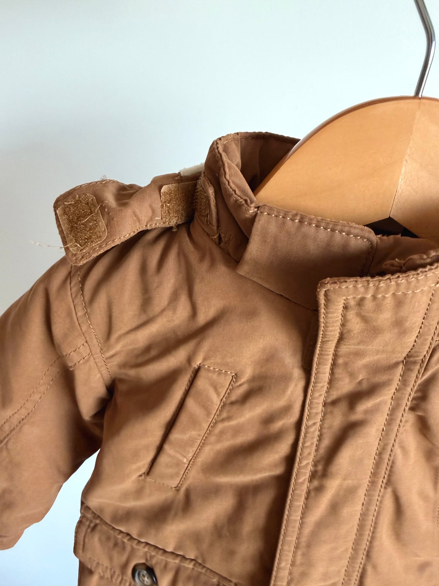 H&M Clay Removable Hood Jacket / 6-9m