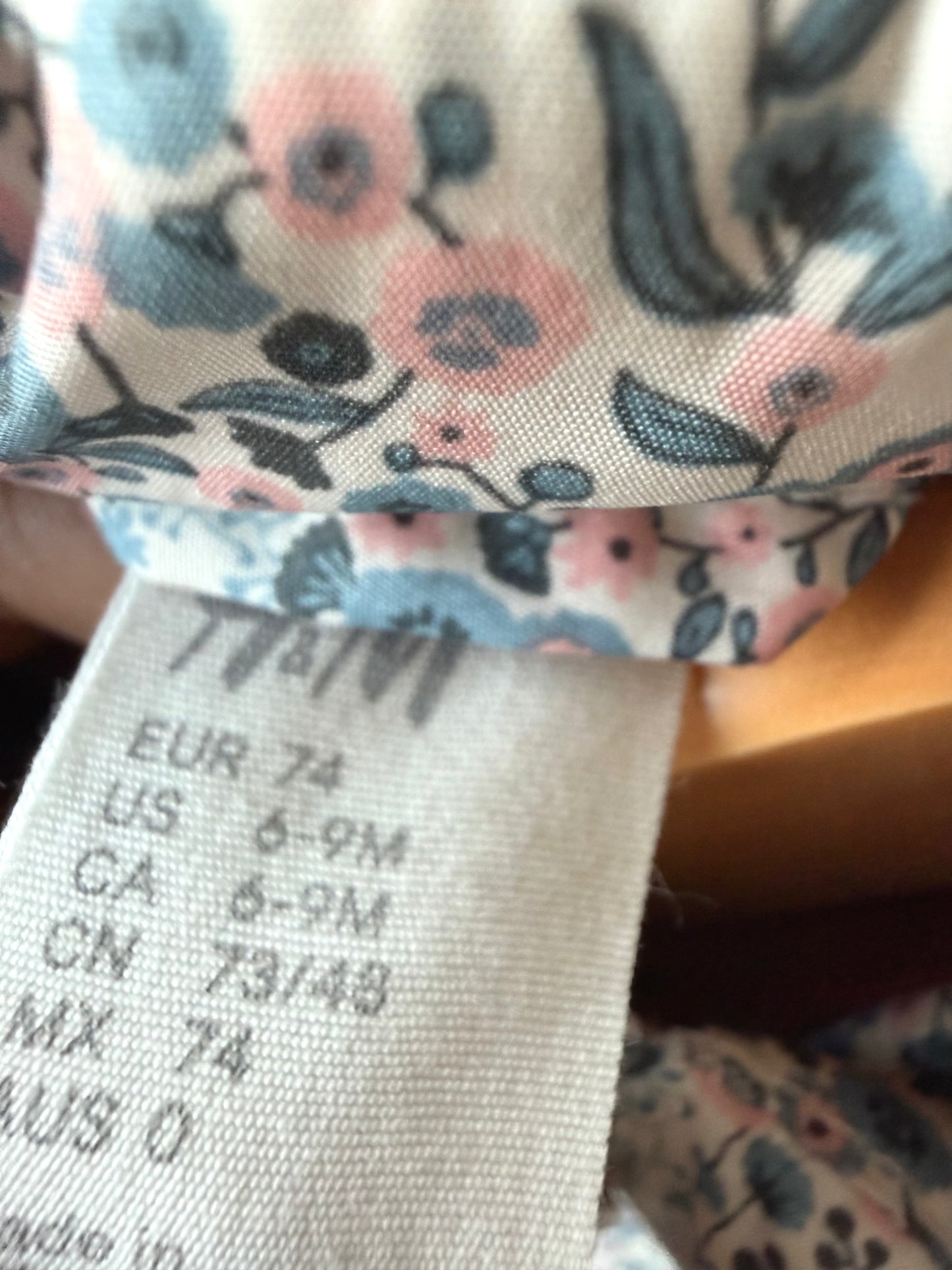 H&M Floral Removable Hood Jacket / 6-9m