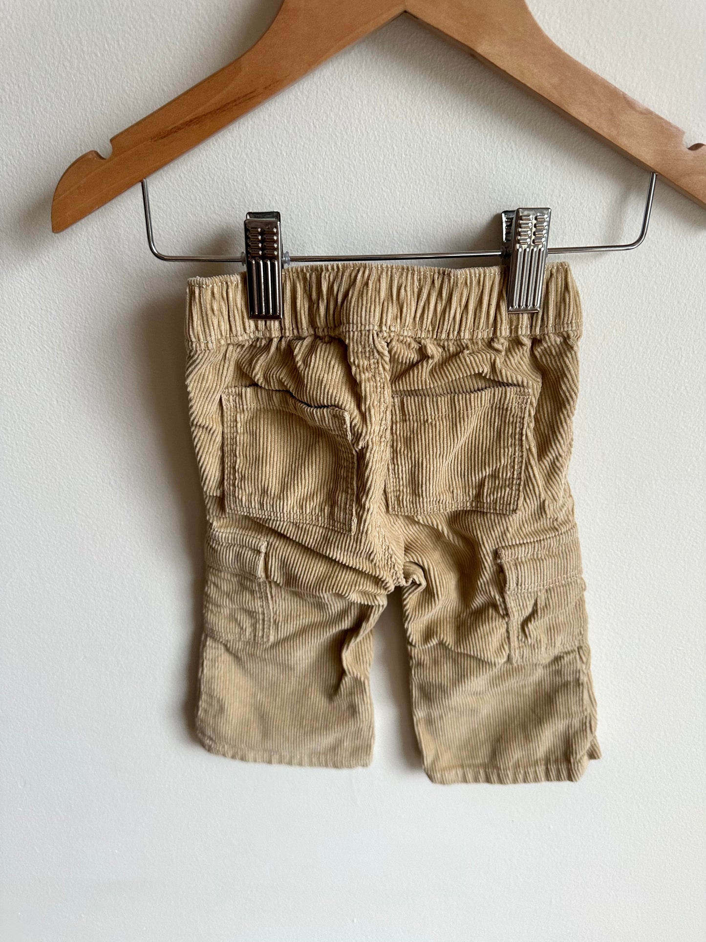 Slightly Flared Cargo Pants / 6-12m