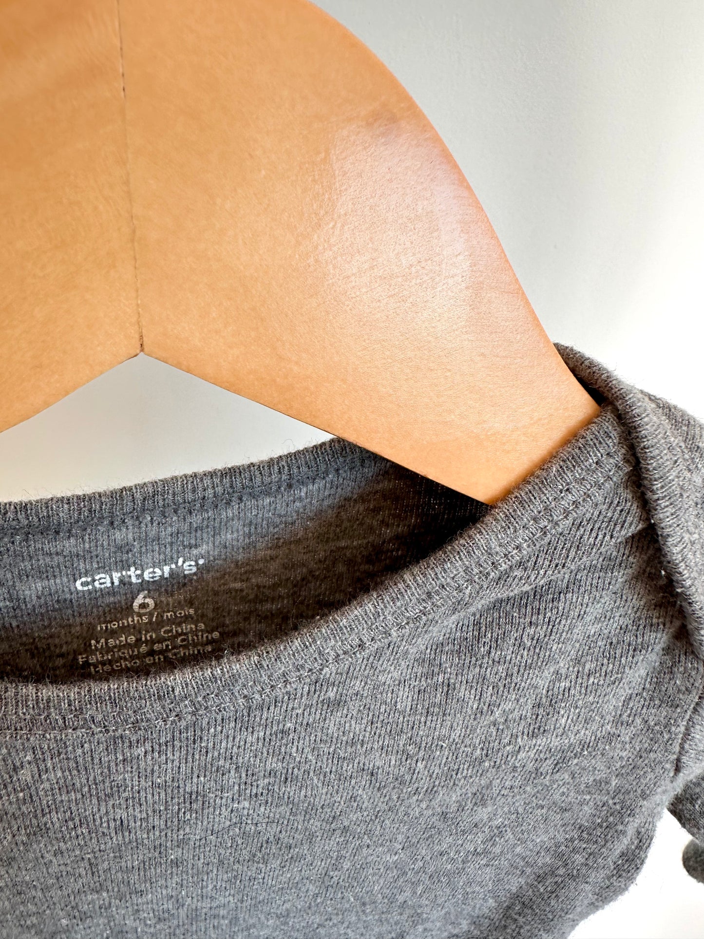 Grey Long Sleeve Bodysuit / 6m