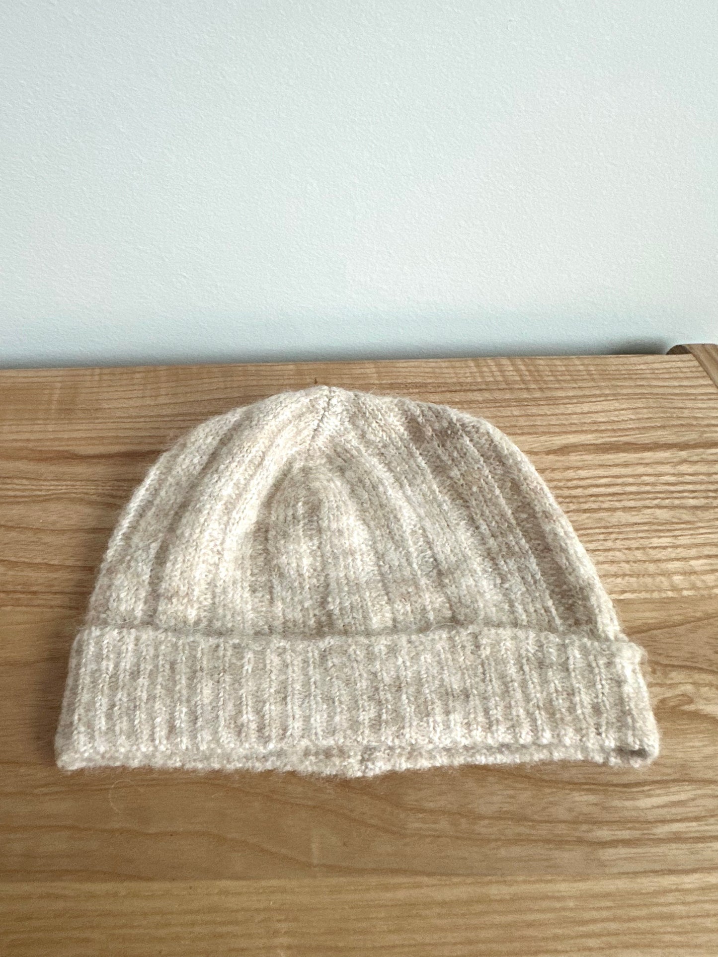 Taupe Beanie / 12m?