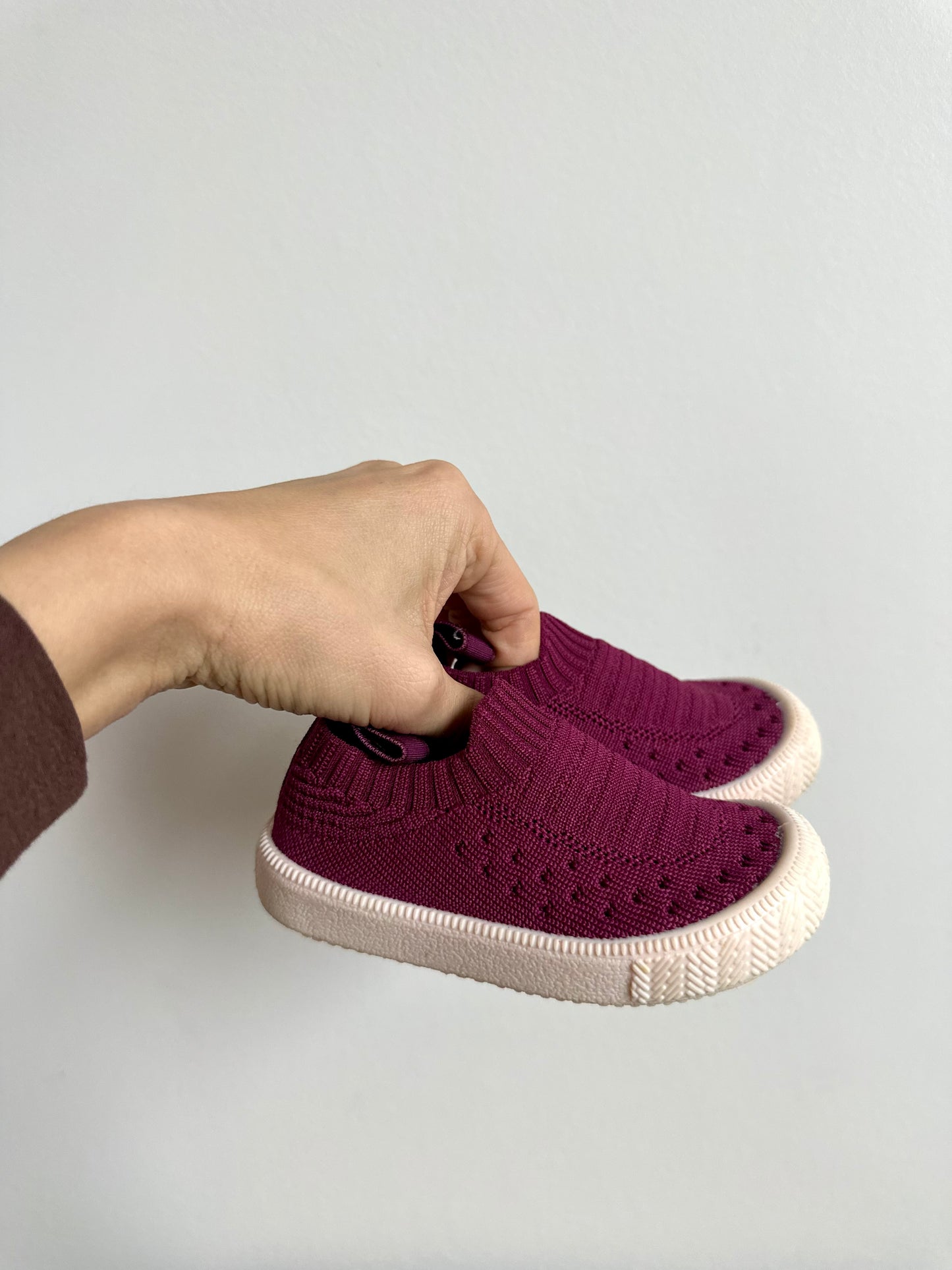 Jan & Jul Fuchsia Shoes / Size 5 Toddler