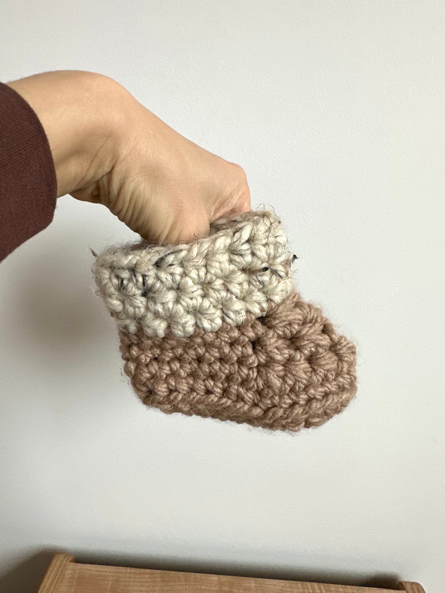 Handmade Knit Brown Slippers / 3m