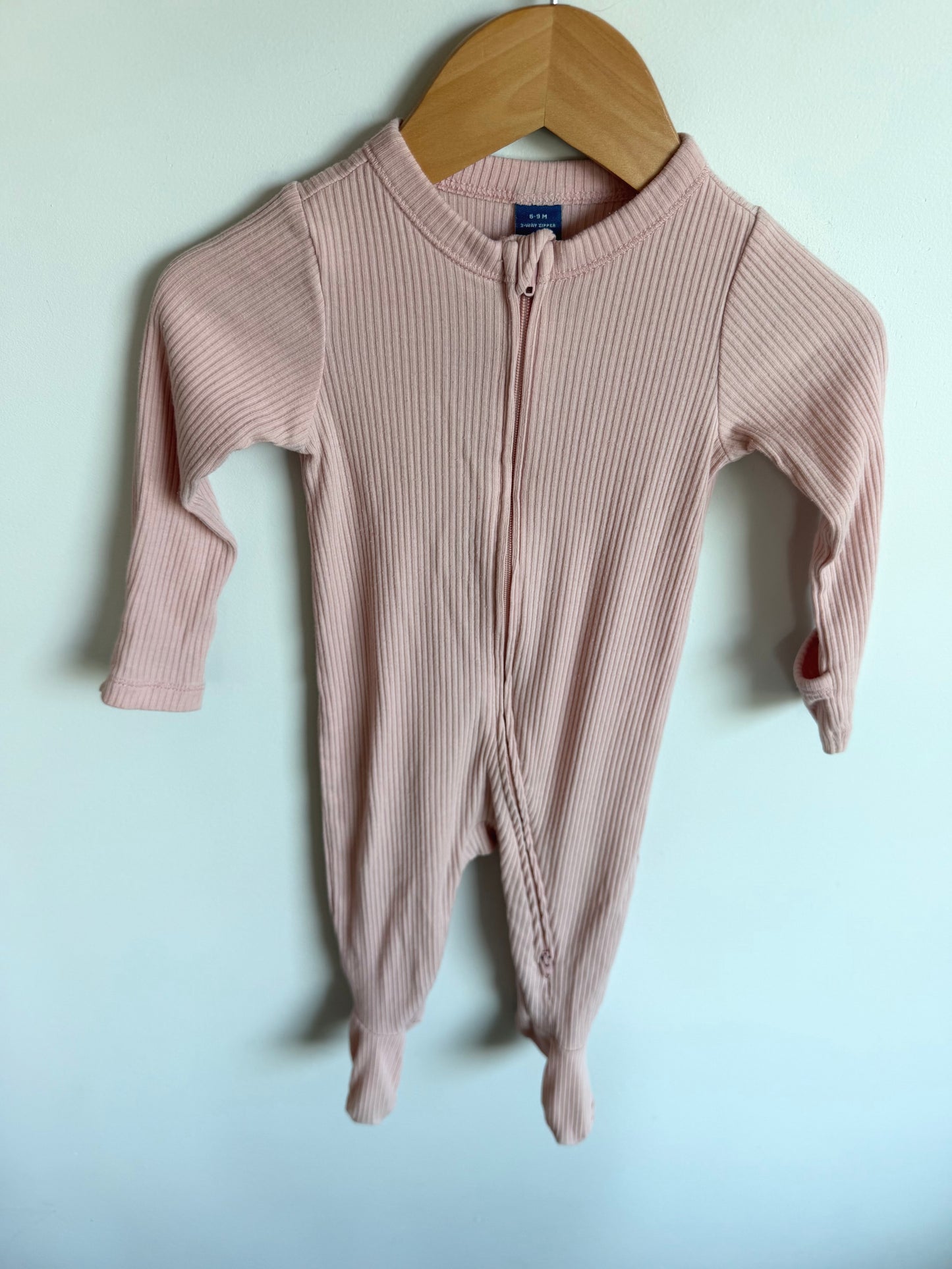 Blush Ribbed Sleeper / 6-9m