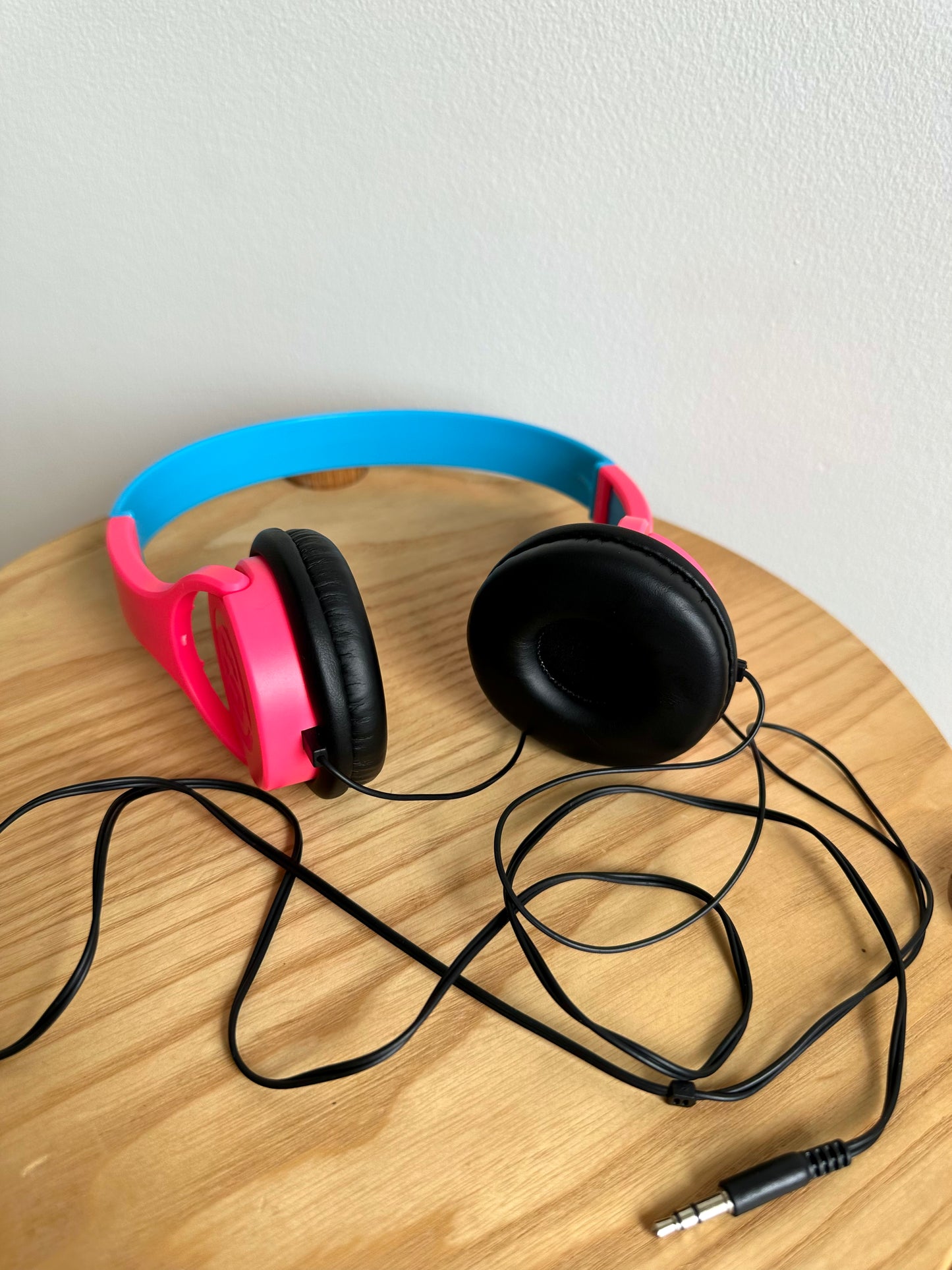 Headphones Blue + Pink